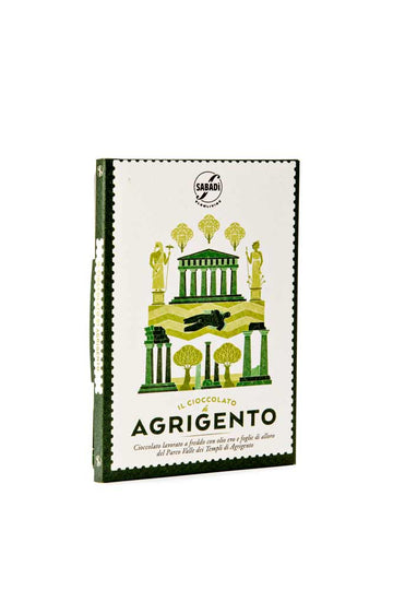 Organic Agrigento w/ EVOO & Dried Bay Leaves 60% against a white background